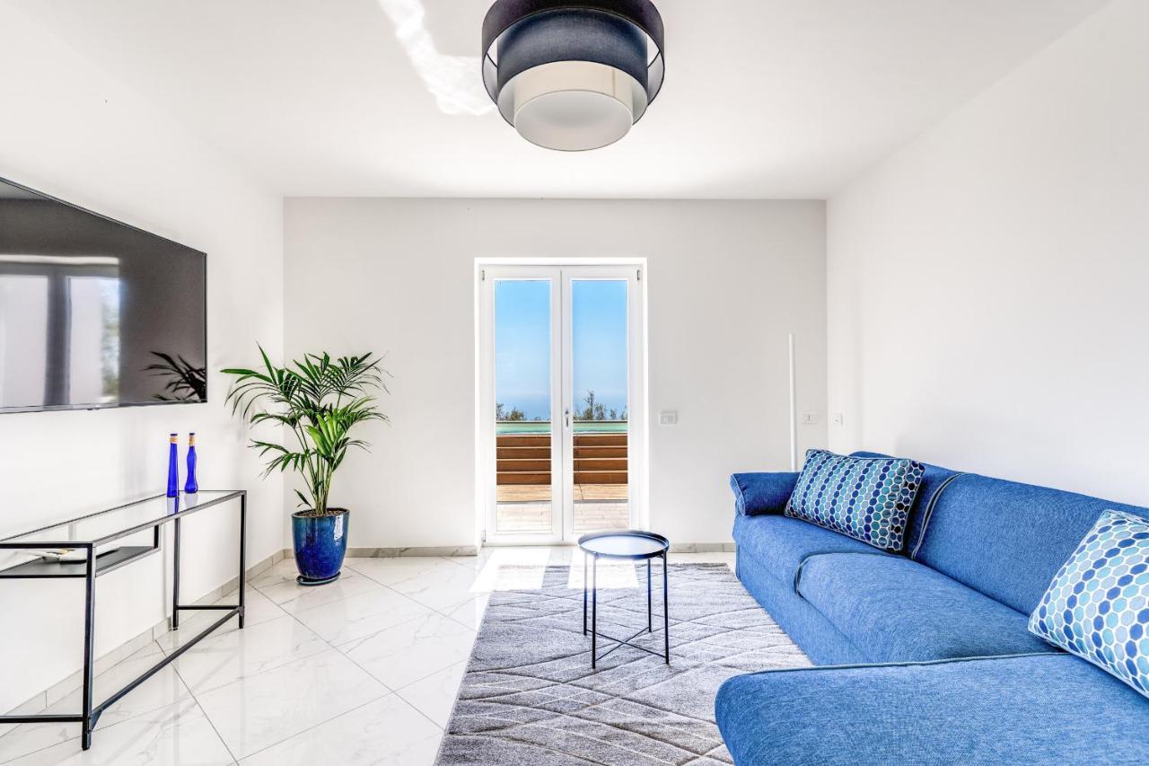 מסה לוברנסה Villa Rusinella Minimalist Retreat With Sea Views מראה חיצוני תמונה