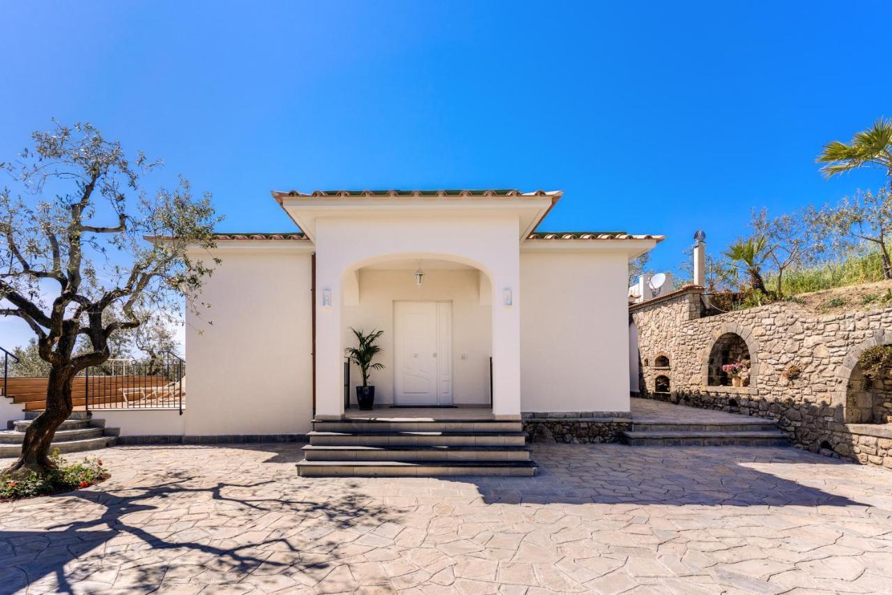 מסה לוברנסה Villa Rusinella Minimalist Retreat With Sea Views מראה חיצוני תמונה