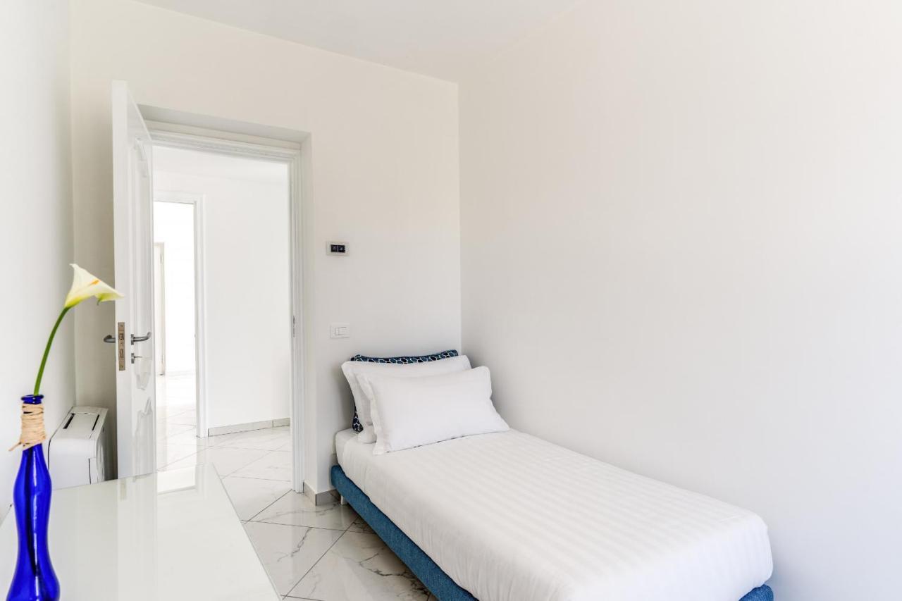מסה לוברנסה Villa Rusinella Minimalist Retreat With Sea Views מראה חיצוני תמונה