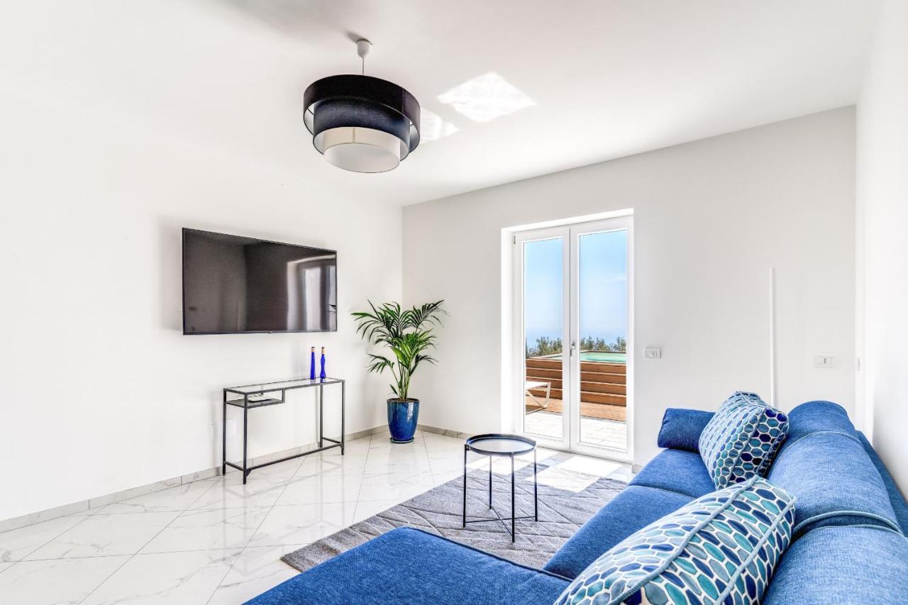 מסה לוברנסה Villa Rusinella Minimalist Retreat With Sea Views מראה חיצוני תמונה